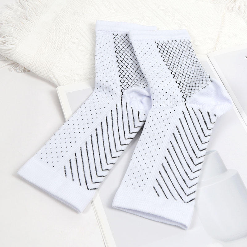 Alleviation Ankle Joint Suppor - Ankle Brace Sock のレビューと価格