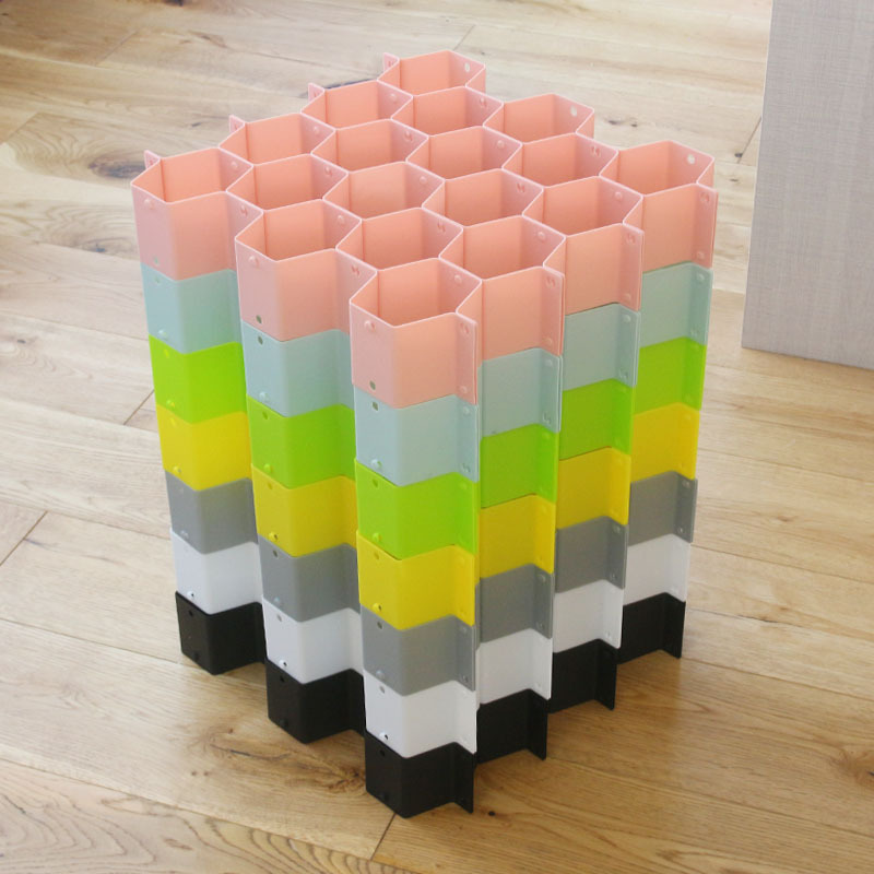 18 Honeycomb Drawer Partition  - Sock Organizer Tray のレビューと価格