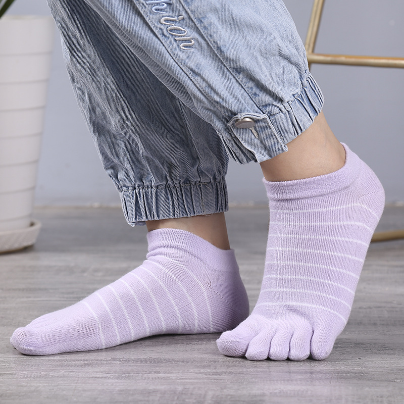 1/5 Pairs Women Striped Five T - Ankle Sock Low Cut のレビューと価格